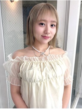 NiL【ニル】鹿児島中央駅【8/7NEW OPEN(予定)】 ミルクティーベージュ/ブリーチ