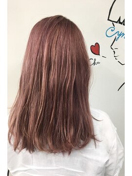 ノラ シンディ(NORA CYNDY) ピンクベージュカラー☆