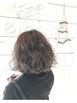 エミュー 湘南台店(emue) メルティカラー/似合わせカット/ウェーブミディアム/湘南台
