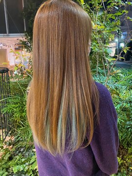 シルフ 吉祥寺(sylph) うる艶グリーンのインナーカラー【sylph吉祥寺】