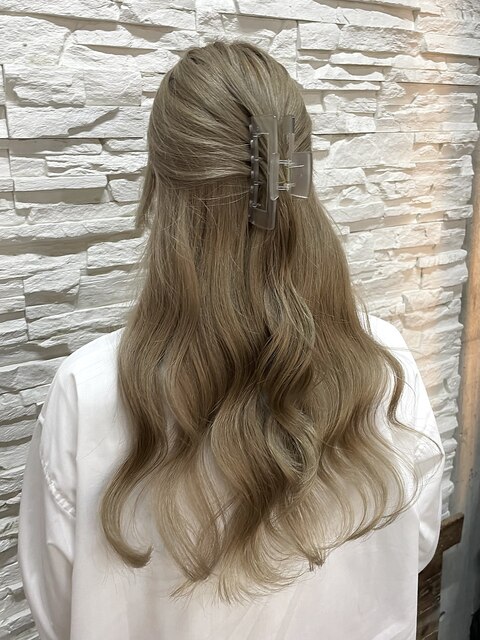 初心者さんでも簡単に出来る！ヘアクリップアレンジ☆