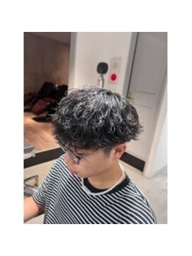 グラスバイネオリーブ 大倉山駅前店(grace by neolive) MEN'SHAIR/アップバング/ハイライト/束感ショート/波巻き