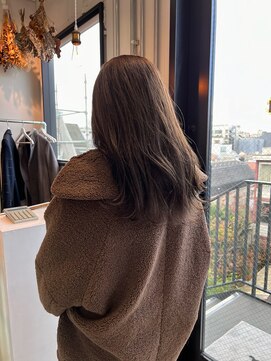 ロカ 表参道(loka) ミルクティーベージュ/ブリーチ[表参道/ブリーチ/ハイライト]Mai