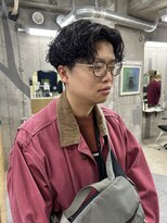 蜃気楼&nbsp;（（（蜃気楼）））強めパーマのセンターパート