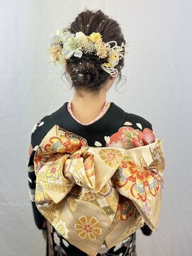 バグース(BAGUS) 成人式のヘアアレンジ