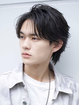 エイド 渋谷(aid) 毛流れセンターパートウルフリバースフェザーパーマコンマバング