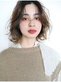 ウルフボブウルフくびれボブショートウルフホワイトグレージュ