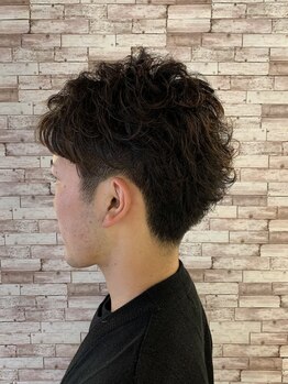 ニーズヘアー(Needs hair)の写真/【上新庄駅5分】「デキる男の選択はNeeds hair」朝の時短を叶えるメンズビジネススタイル