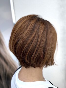 プラーナ 松本村井店 グラデーションボブ