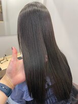 アトレ 梅田店(attrait)&nbsp;グレージュロング×トリートメントで叶う艶髪スタイル