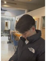 エルデ ナインズ ヘアー スタンド 川口店(elde 9's HAIR STAND) 短めビジネススタイル【センターパート】