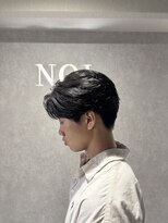 ノイ(NOI)&nbsp;センターパートフェザーパーマニュアンスパーマメンズパーマ札幌