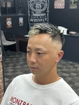ケースタイル(K-style)&nbsp;ハイライト（メッシュ）　スキンフェード