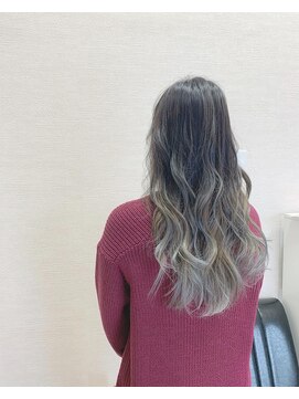 ヘアサロン グローリー(glory) ホワイトシルバー