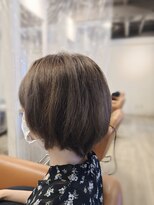 アンプリュス リアン(1+ Unplus lien)&nbsp;ダークシルバーアッシュでつくるおしゃれボブ/亀戸