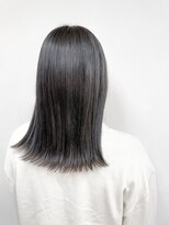 トップヘアー 玉島店(TOP HAIR)&nbsp;《TOPHAIR 玉島店/ ベリー》ダークグレー×ダブルカラー