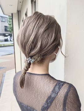 エイミーバイアフロート(amie by afloat) ◇ オシャレ上級者さんに人気★タイトポニー