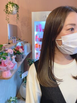 ラトット(Latot) ナチュラルなインナーカラー