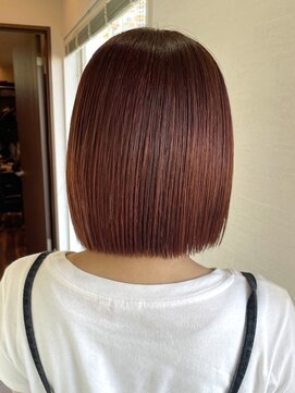 ミルヘアデザイン(mil hair design) ダブルカラーピンクベージュベージュカラーケアブリーチミニボブ