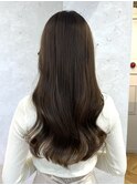 エヌドットカラーで叶える透明感ベージュカラーロングレイヤー