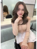 リリー(Lilley) (lilley内堀)ブリーチカラー×韓国巻き×ヘアスタイル