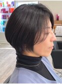 大人マッシュショート丸みショート黒髪ショートベリーショート