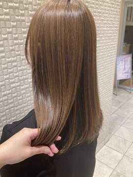 オリーブスバイネオリーブ(Olive's by neolive) ストレートロング　新宿