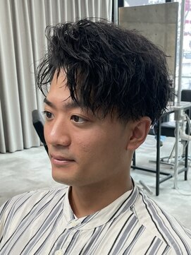 イーラ(era) ツイストスパイラルパーマハーフバック