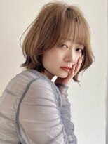 イヴォークトーキョーオーサカ(EVOKE TOKYO osaka) ボブ くびれ 可愛い おしゃれ ベージュカラー 小顔 似合わせ