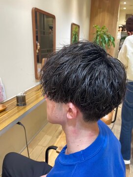 クラップス 横須賀中央店(CLAPS) 横須賀センターパートツイストパーマ緩めシャドウパーマフェード