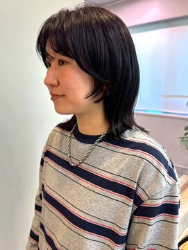 アトリエ タキ(atelier.taki) 黒髪 顔周りカット 前髪カット 顔周りレイヤー 艶髪 20代