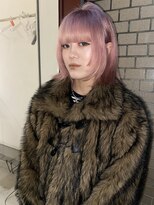 シイ(SIE) ホワイトピンク