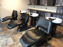 ヘアアートパーリオ 飾磨店(hair art PALIO)の雰囲気（YUMEの高級シャンプー台。ゆったりとヘッドスパもおすすめです。）