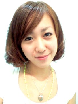 ヘアーオブマジック アンファン(Hair of magic Enfants) ボブスタイルの大人っぽさの中にエアリーウェーブ