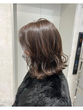 カラット 堺東(CARAT) ふんわりカール/ミディアムブラウン/CARAT堺東/グレーベージュ