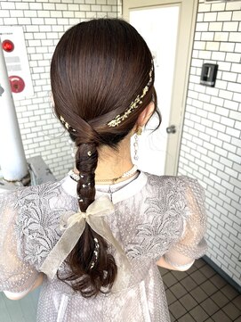 フェリーチェ(Felice) タイト編みおろし 金箔 ヘアセット お呼ばれヘア リボン
