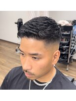 ダンブライズバーバー(DAN BRISE)&nbsp;スキンフェードと濡れパン