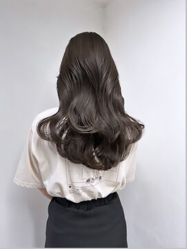 ムク 新宿(muc) チョコグレージュ×ワンホンレイヤー