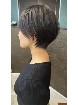 オスティン(OSTEN) スッキリ丸みショート