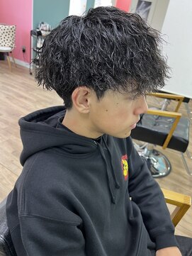 カトレア 海岸通り店 ツイストスパイラルパーマ