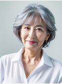 60代に人気☆白髪も素敵なゆるふわパーマ