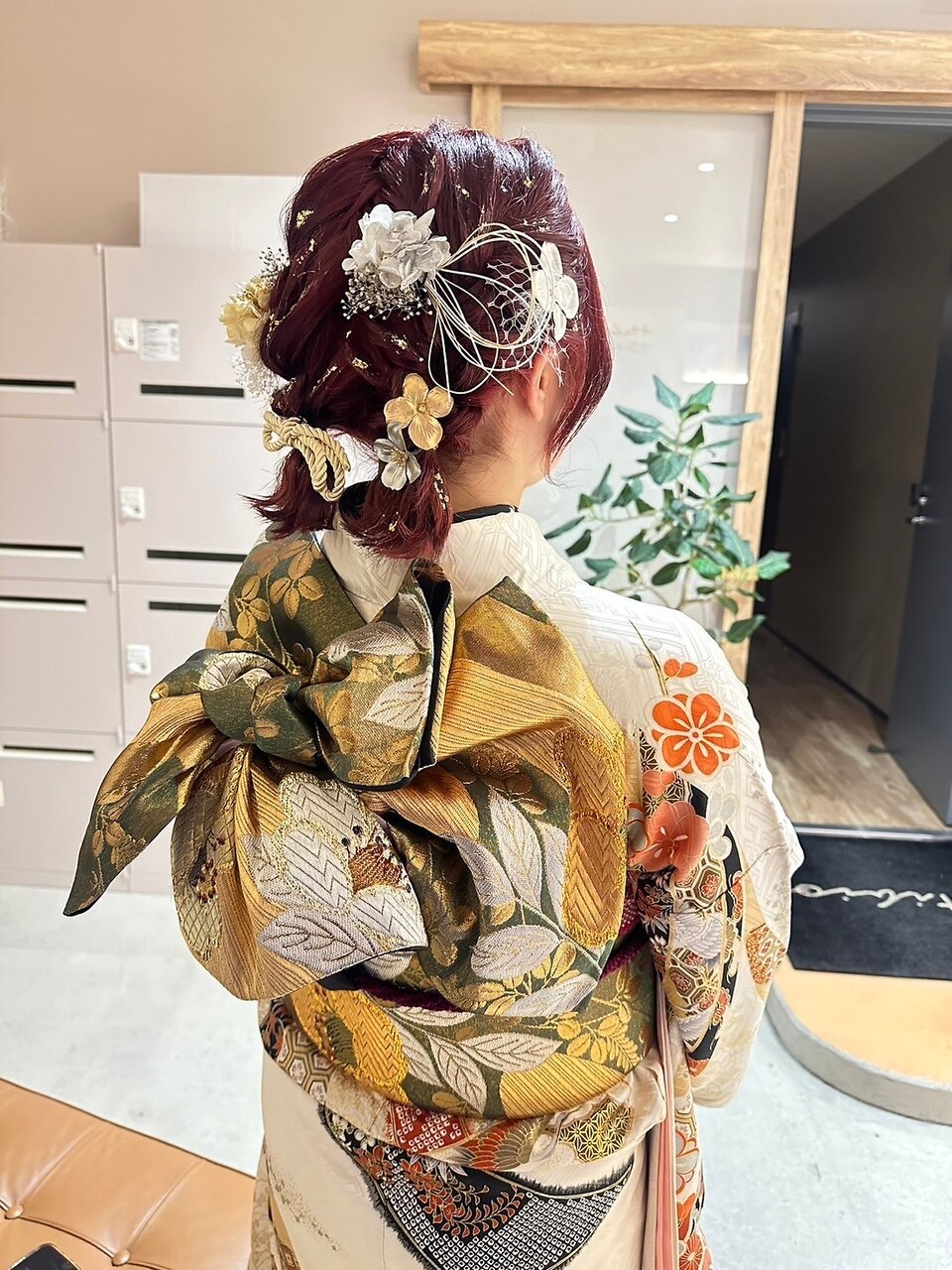横浜卒業式ヘアセット着付け袴ハイトーンカラーダブルカラー韓国