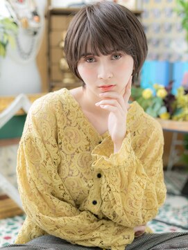 カバーヘア ブリス 戸田公園西口店(COVER HAIR bliss) グレーベージュ丸みショートマッシュウルフc6戸田公園30代40代