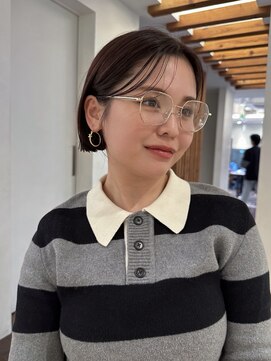 ローネス(LONESS) 切りっぱなしボブ　外ハネボブ　ぷつっとボブ　ミニボブ