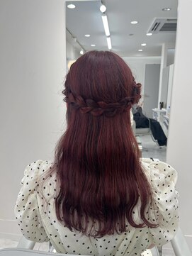 ワンズクロエ 原宿店(ONE's Chloe) 黒髪クラゲヘアーオリーブグレー小顔ココアベージュ原宿駅