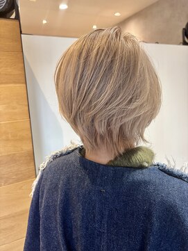 ショート/ブリーチ/ベージュ/ハイライト/ミルクティー