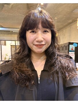 ナループロアポンテ(Nalu pu loa PONTE) レイヤーパーマミディアムパーマロングパーマウェーブパーマ