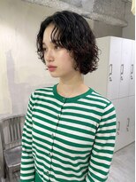 ジェムバイアルテフィーチェ(gem by artefice) アンブレラカラーミディアムヘアショートカットセミロング50代
