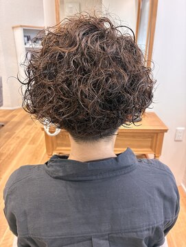 グッドキャッツヘアー(good cats hair) ハードウエーブのショートスタイル