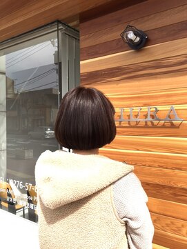 ビウラ(BIURA) ベージュカラー